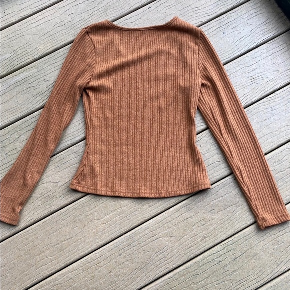 NEW V-neck Ribbed  Skinny long sleeves tee - XS - Picture 8 of 11